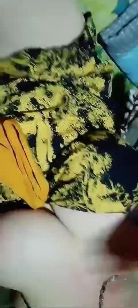 Em dâu nứng lồn quá 2